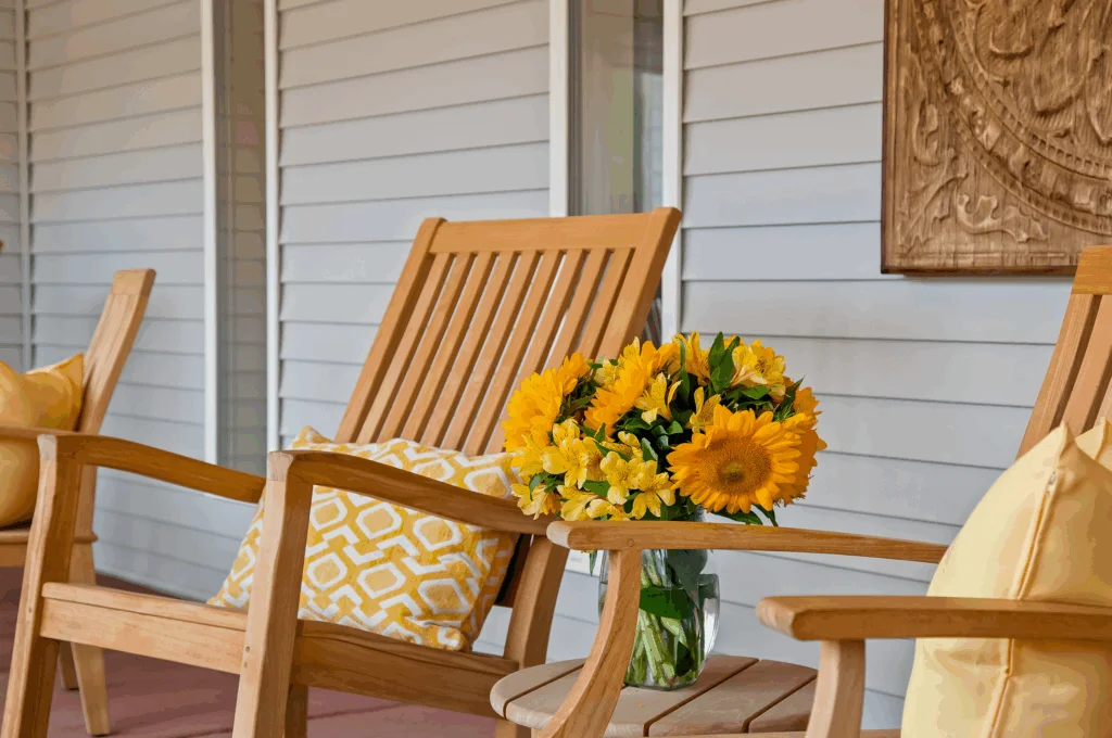 Outdoor Sitting Area