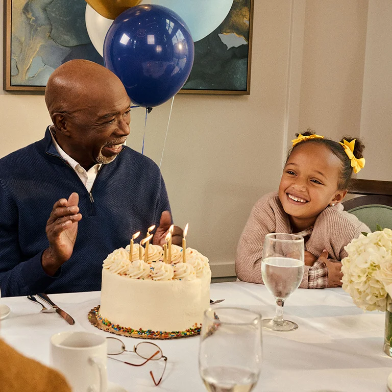 251008 AR Legend Revelle Distinctive DINING 0705 1