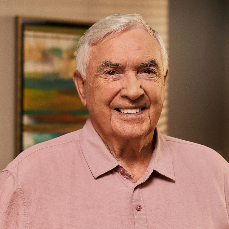 251008 AR Legend Revelle Distinctive ENTRANCE 0626