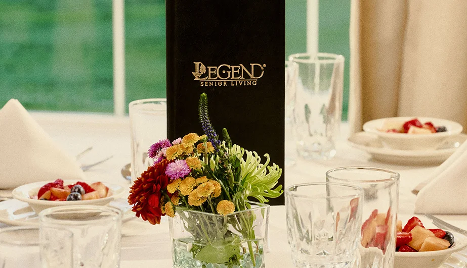 251009 AR LEGEND DINING 3633