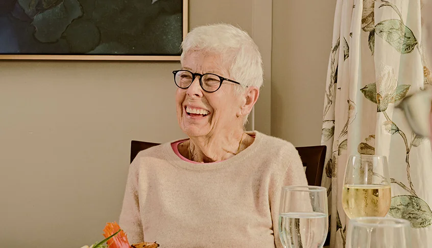 251008 AR Legend Revelle Distinctive DINING 1031 1 1