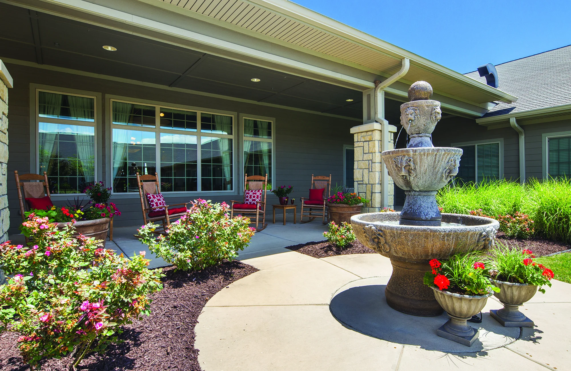 Courtyard RegentPark IMG 1744 CMYK