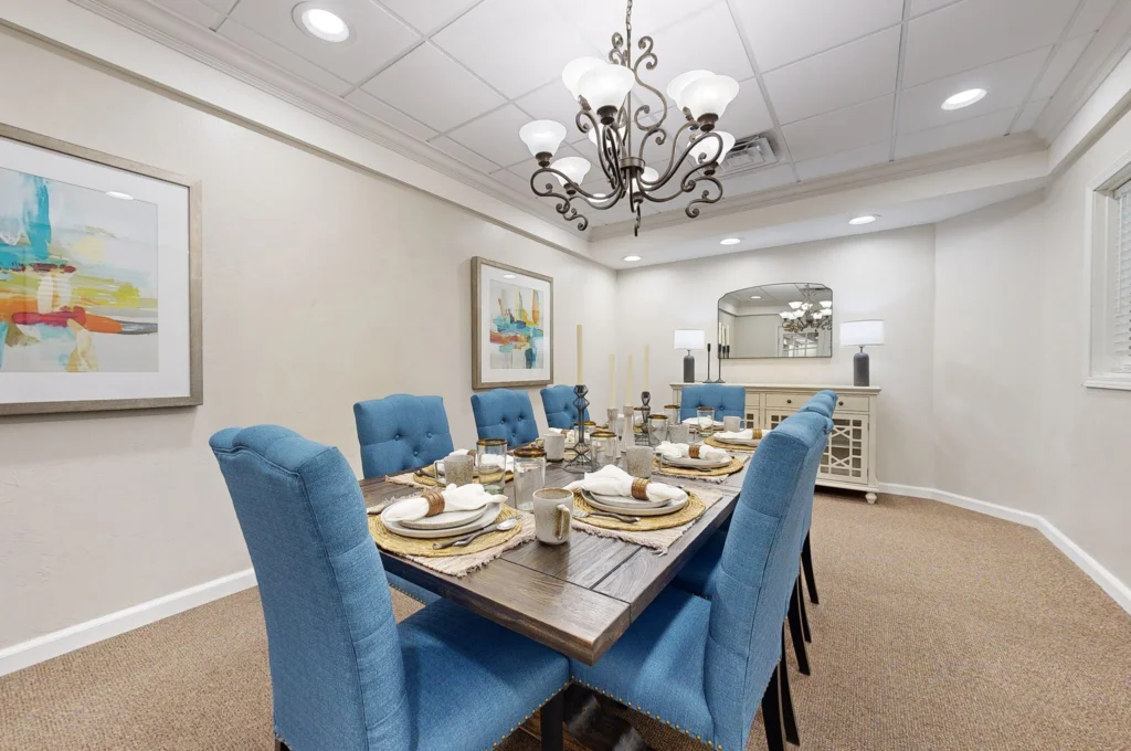 pano_zoom-private-dining_2560x1700