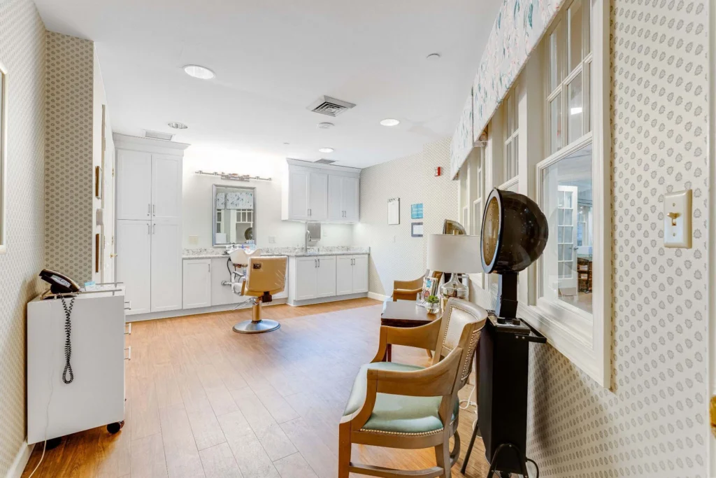 Salon